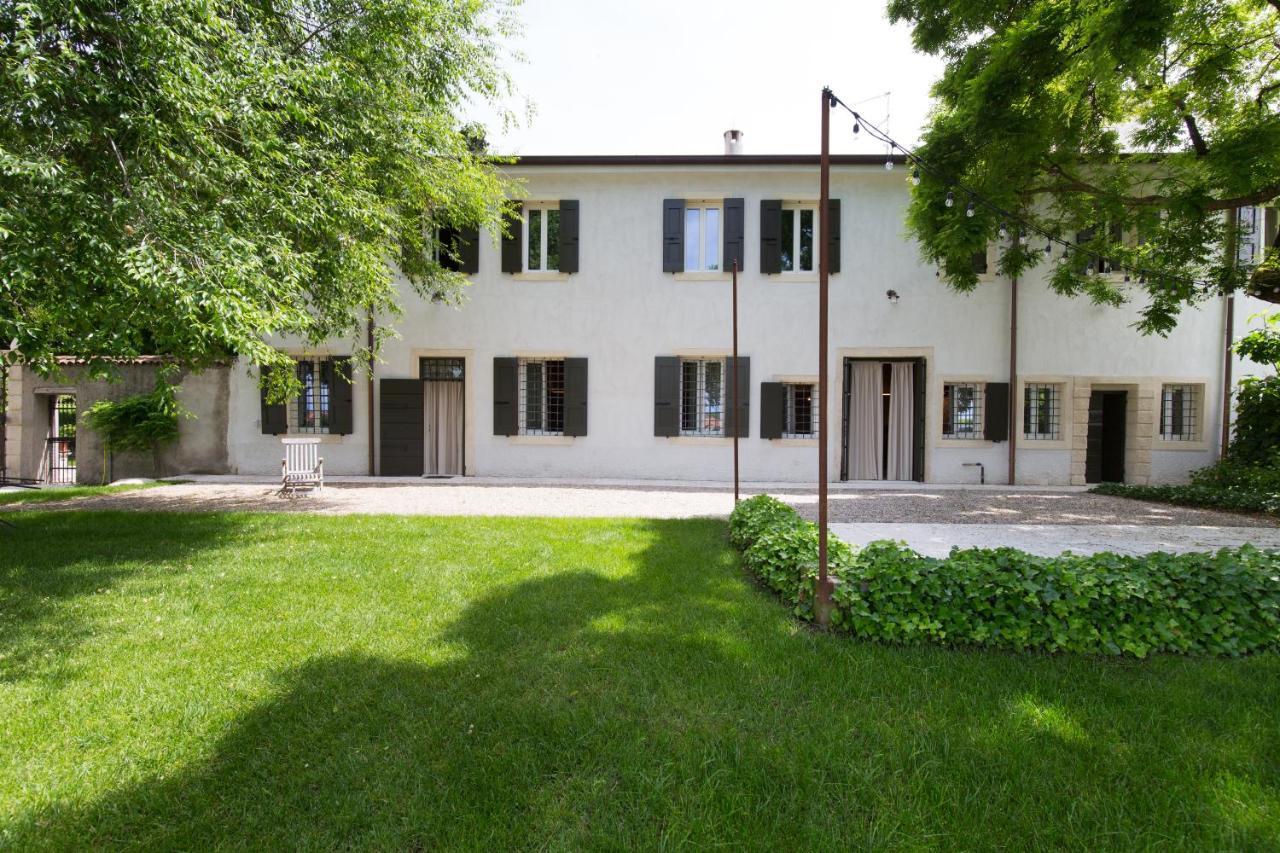 Villa Saccomani Sommacampagna Buitenkant foto