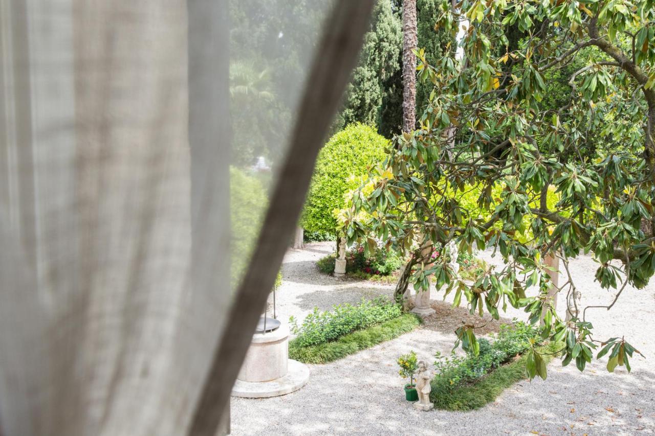Villa Saccomani Sommacampagna Buitenkant foto